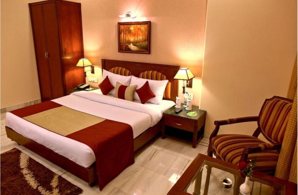Hotel Florence Inn, Karol Bagh, New Delhi, 2 Min From Metro 외부 사진
